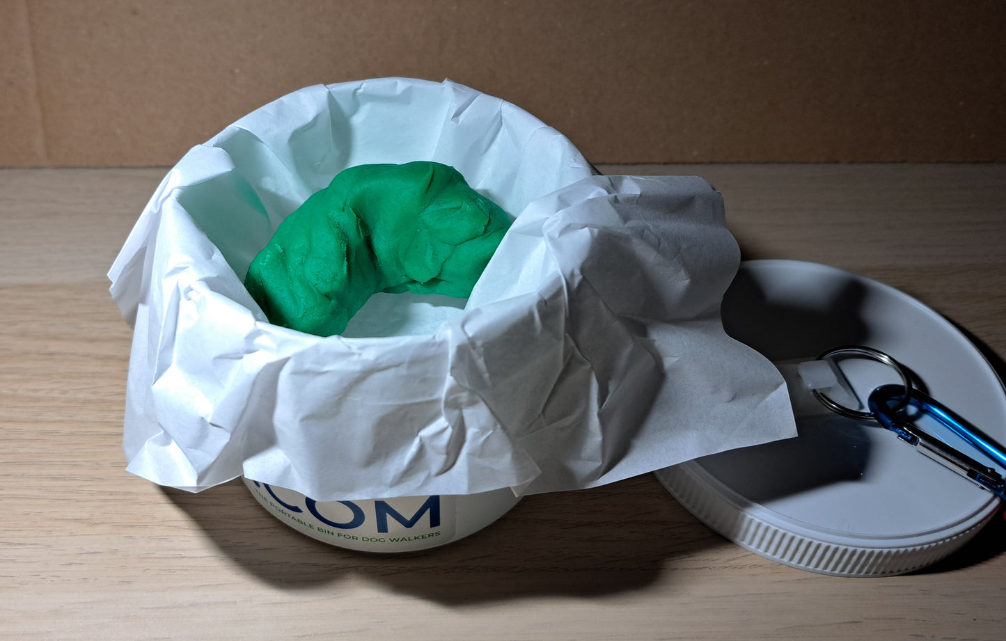 Murray Jar The Portable bin for dog walkers 150ml